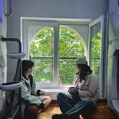 Beocean Capsule Hostel