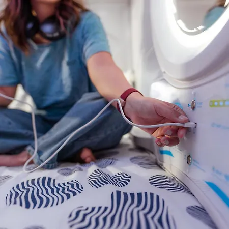 بيت شباب Beocean Capsule *