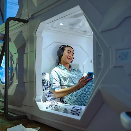 Хостел Beocean Capsule Белград